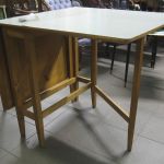 612 2735 GATE-LEG TABLE